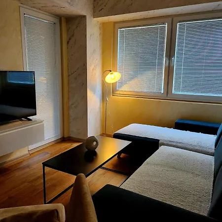 Residense M